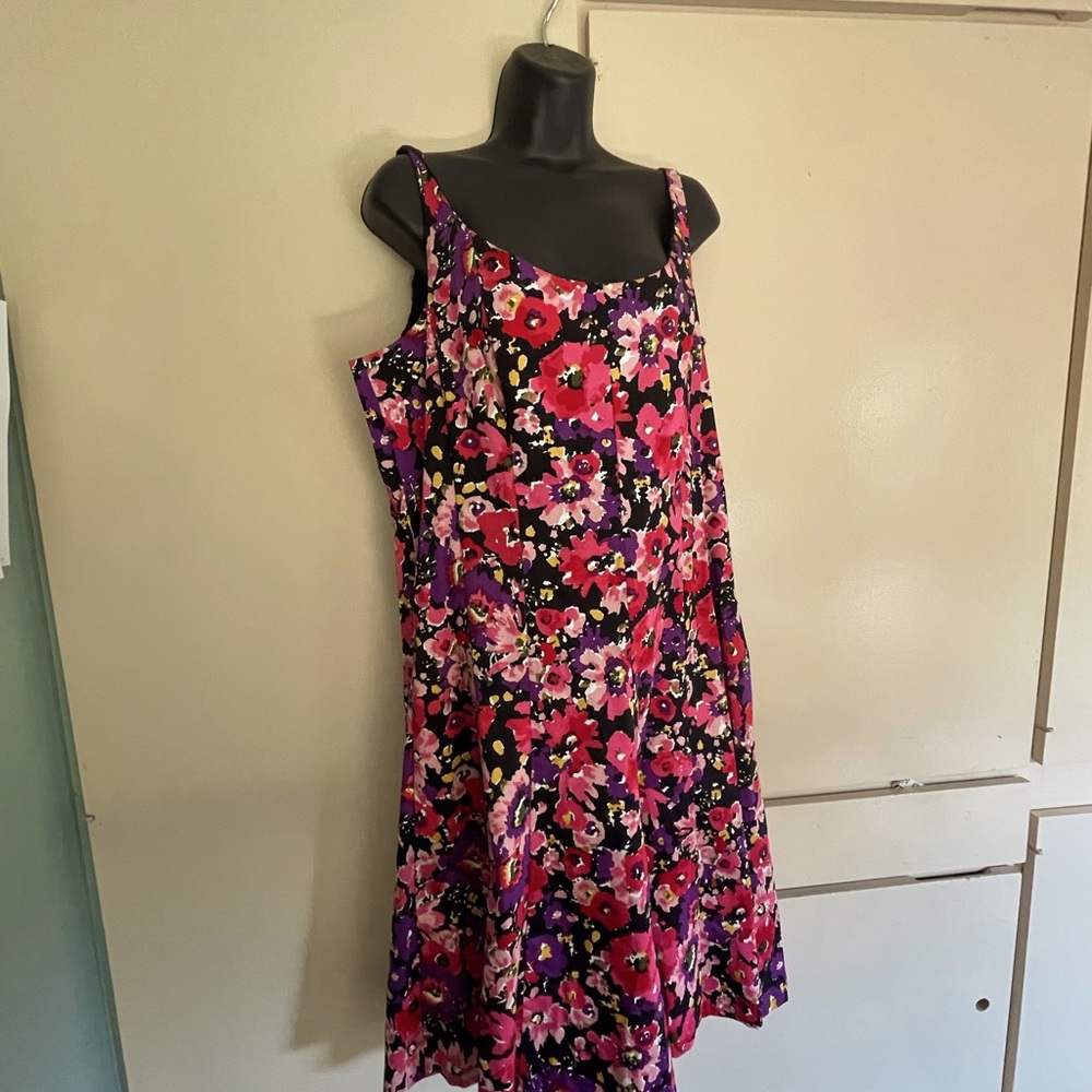 Chaps size 16 floral tea dress.